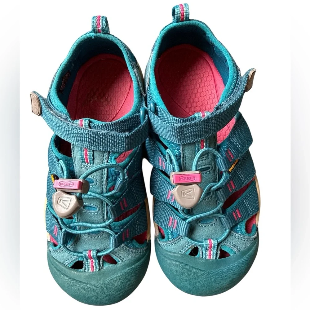 Keen Big Kids' Youth Newport H2 Water FriendlyTeal Pink Water Sandals Size 2